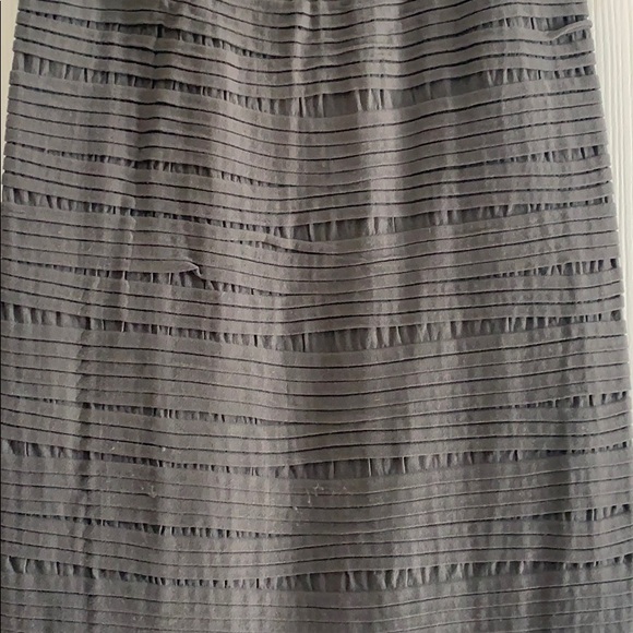 Gray Skirt - Picture 2 of 2